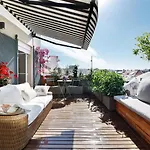 Apartament Guestready - Charming With Terrace